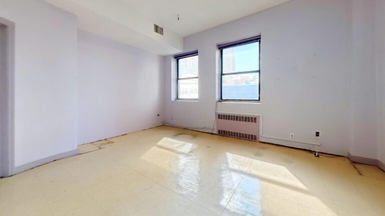 10-Hanover-Place-Bedroom 10